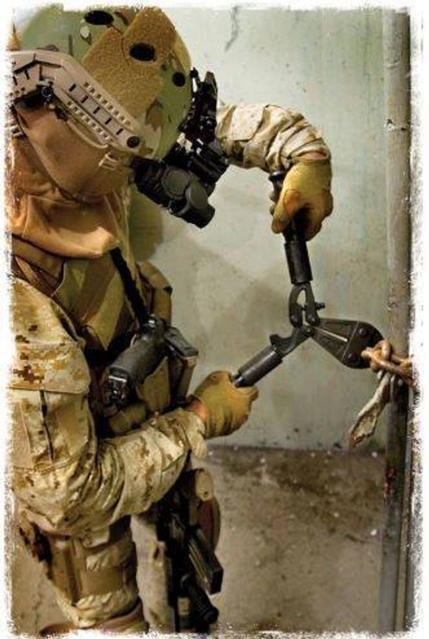 Blackhawk Dynamic Entry Mini Boltmaster Blackhawk Dynamic Entry Mini Boltmaster -Tactical Apparel Store blackhawk dynamic entry mini boltmaster de mbm 59992.1601550861