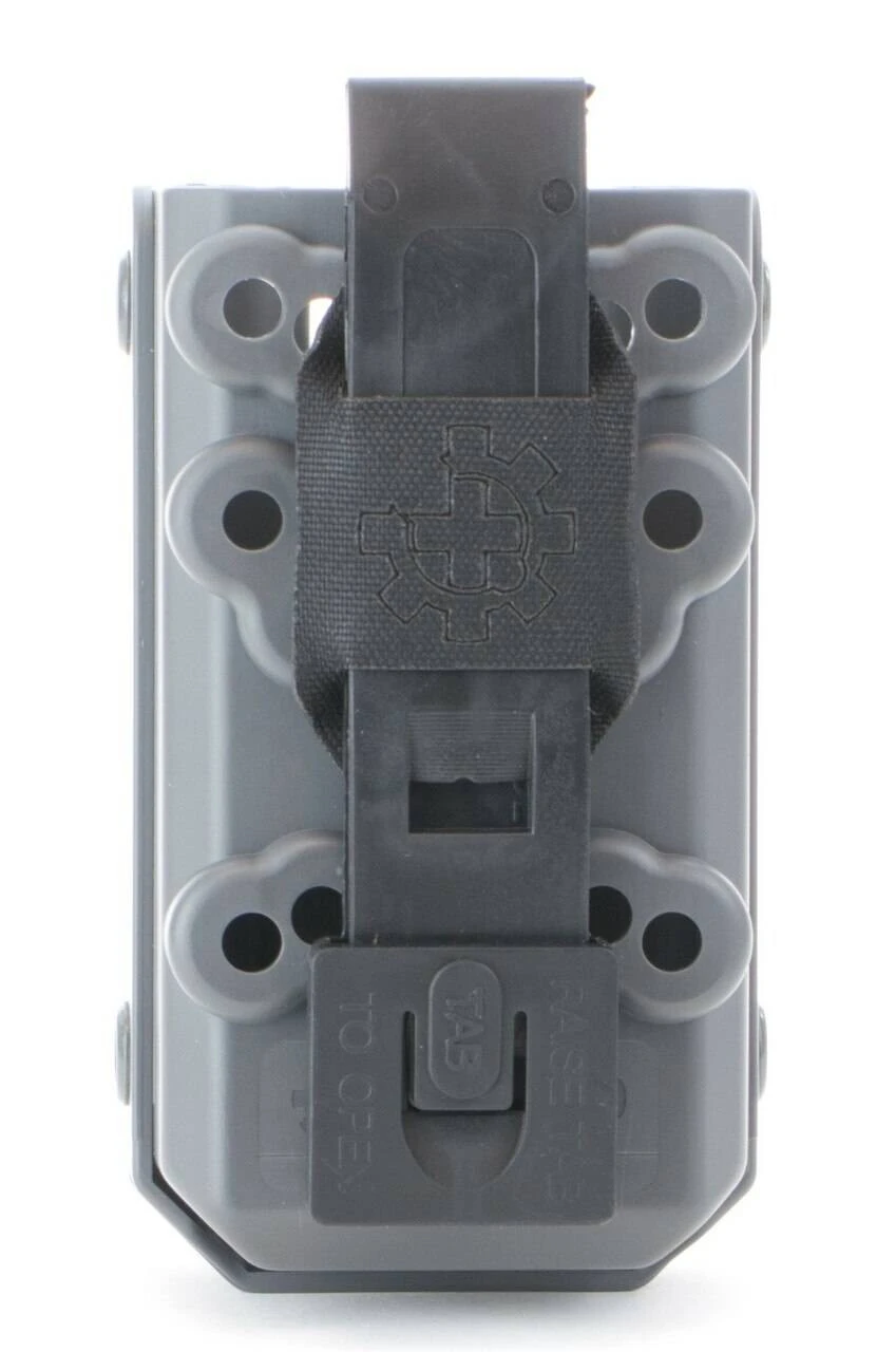 Eleven 10 Slick TQ MOLLE Case for SOFTT/SOFTT-W Eleven 10 Slick TQ MOLLE Case For SOFTT/SOFTT-W -Tactical Apparel Store eleven 10 slick front rigid tq case for sof ttsof tt w molle 3012m 10307.1603750590