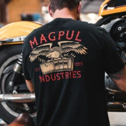 Magpul Men's Magazine Club T-Shirt -Tactical Apparel Store magpul mens magazine club t shirt mag1188 50506.1613063217