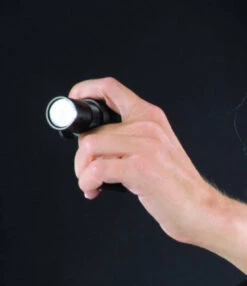 Safariland 190 Lumen Rapid Light System -Tactical Apparel Store safariland 190 lumen rapid light system rls 1 3 pic 1 98520.1601549378